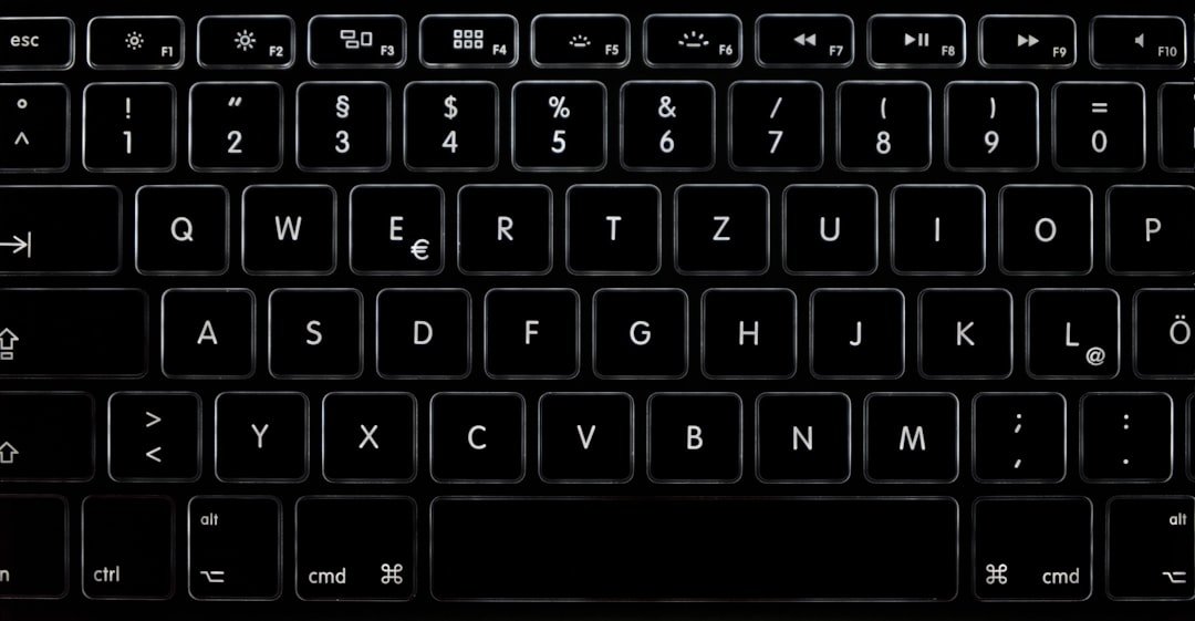 black computer keyboard